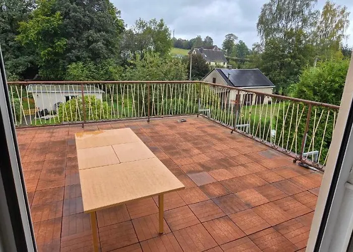 Ruhige Laendliche Wohnung